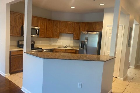 Condominio en alquiler en Orlando, Florida, 2 dormitorios, 144.37 m2 № 2197513 - foto 10