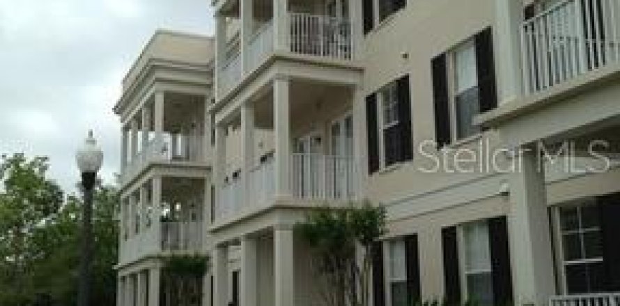 Condominio en Orlando, Florida, 2 dormitorios № 2197513