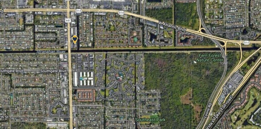 Commercial property in Margate, Florida № 1079295