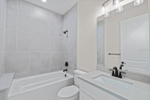 House in Rotonda, Florida 3 bedrooms, 181.35 sq.m. № 1559673 - photo 21