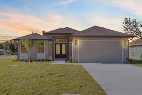 House in Rotonda, Florida 3 bedrooms, 181.35 sq.m. № 1559673 - photo 2