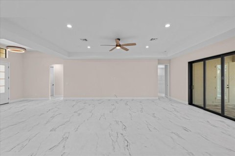 House in Rotonda, Florida 3 bedrooms, 181.35 sq.m. № 1559673 - photo 7