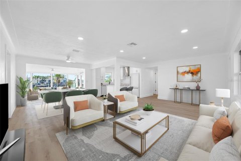 Villa ou maison à louer à Saint Petersburg, Floride: 3 chambres, 135.08 m2 № 2110074 - photo 7