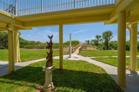 Condo in Cocoa Beach, Florida, 1 bedroom  № 1777916 - photo 20
