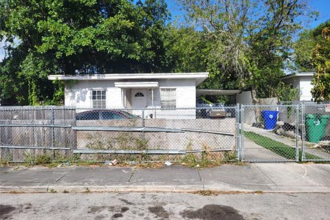 Купить коммерческую недвижимость в Майами, Флорида 114.83м2, № 2031041 - фото 8