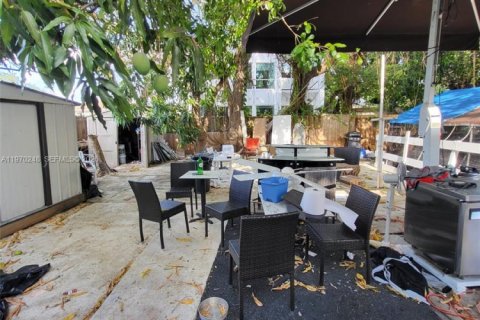 Купить коммерческую недвижимость в Майами, Флорида 114.83м2, № 2031041 - фото 17