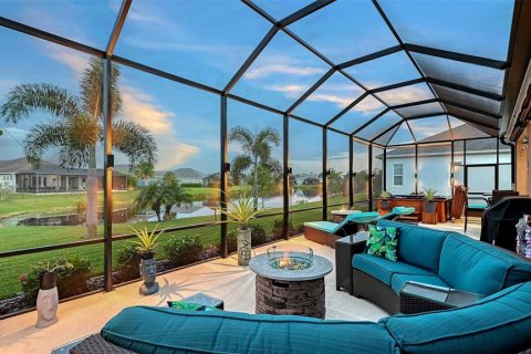 Villa ou maison à vendre à Parrish, Floride: 2 chambres, 176.14 m2 № 2350203 - photo 3