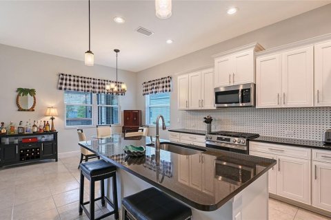 Villa ou maison à vendre à Parrish, Floride: 2 chambres, 176.14 m2 № 2350203 - photo 8