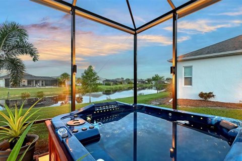 Villa ou maison à vendre à Parrish, Floride: 2 chambres, 176.14 m2 № 2350203 - photo 25