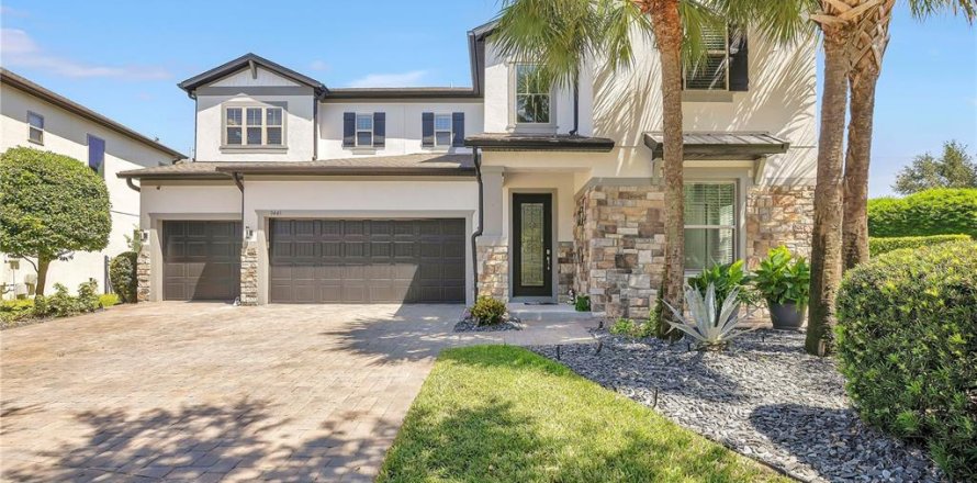 House in Orlando, Florida 5 bedrooms, 392.23 sq.m. № 2277229