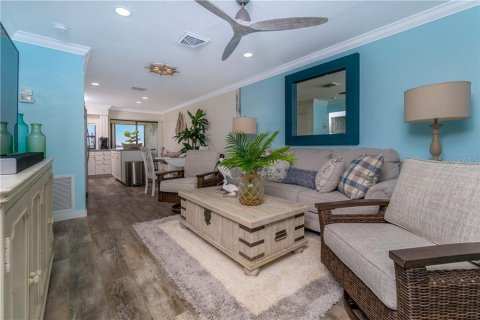 Condominio en alquiler en Englewood, Florida, 2 dormitorios, 80.27 m2 № 213509 - foto 2