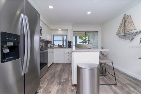 Condominio en alquiler en Englewood, Florida, 2 dormitorios, 80.27 m2 № 213509 - foto 14