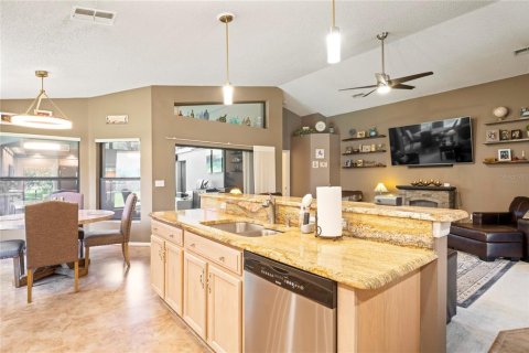 Casa en venta en Spring Hill, Florida, 3 dormitorios, 221.57 m2 № 1829239 - foto 15