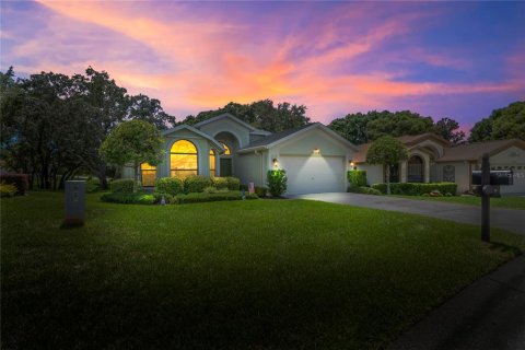 Casa en venta en Spring Hill, Florida, 3 dormitorios, 221.57 m2 № 1829239 - foto 3