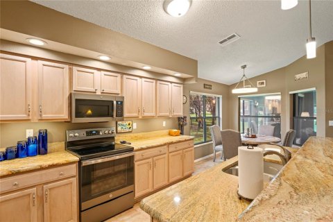 Casa en venta en Spring Hill, Florida, 3 dormitorios, 221.57 m2 № 1829239 - foto 16