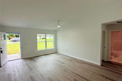 House in Ocala, Florida 3 bedrooms, 125.33 sq.m. № 1841683 - photo 5