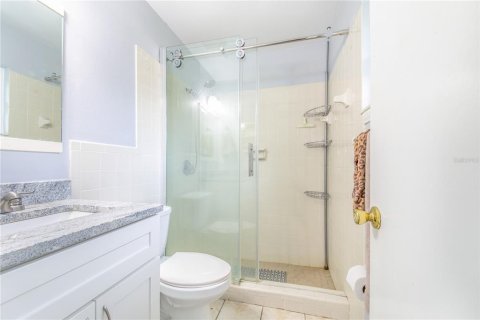 Villa ou maison à vendre à Poinciana, Floride: 2 chambres, 100.52 m2 № 2148599 - photo 16