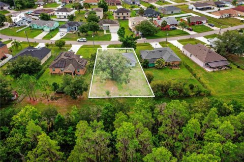 Villa ou maison à vendre à Poinciana, Floride: 2 chambres, 100.52 m2 № 2148599 - photo 30