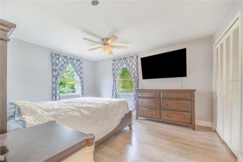 Villa ou maison à vendre à Poinciana, Floride: 2 chambres, 100.52 m2 № 2148599 - photo 15