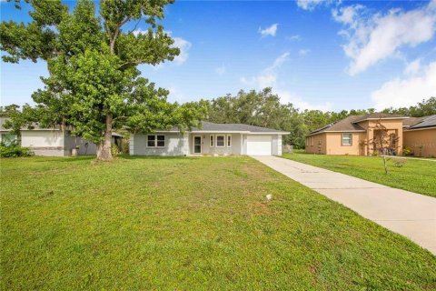 Villa ou maison à vendre à Poinciana, Floride: 2 chambres, 100.52 m2 № 2148599 - photo 6