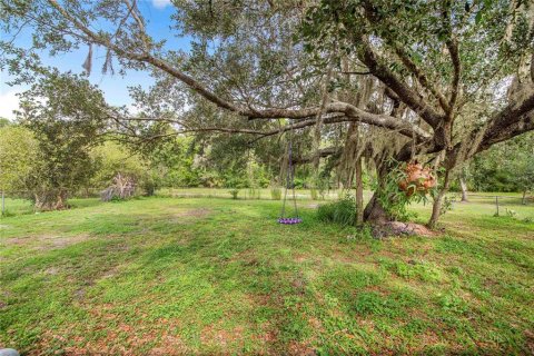 Villa ou maison à vendre à Poinciana, Floride: 2 chambres, 100.52 m2 № 2148599 - photo 19