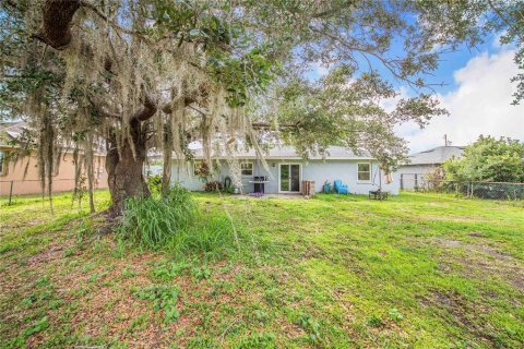Villa ou maison à vendre à Poinciana, Floride: 2 chambres, 100.52 m2 № 2148599 - photo 20