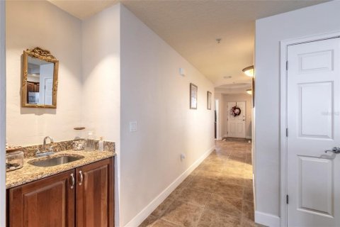 Condo in Daytona Beach Shores, Florida, 3 bedrooms  № 2198316 - photo 9