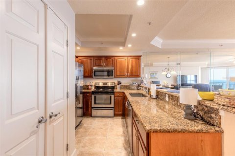 Condo in Daytona Beach Shores, Florida, 3 bedrooms  № 2198316 - photo 11