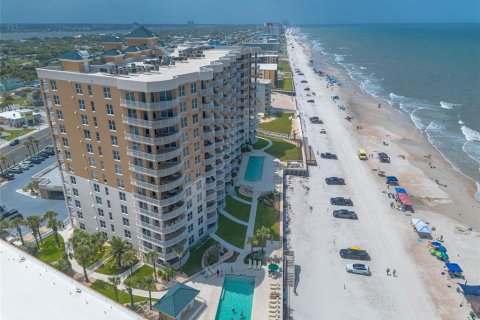 Condo in Daytona Beach Shores, Florida, 3 bedrooms  № 2198316 - photo 3