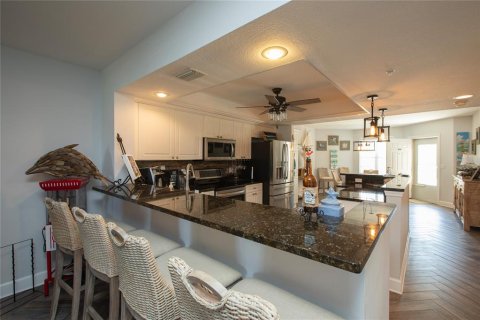 Condominio en alquiler en New Smyrna Beach, Florida, 2 dormitorios, 156.17 m2 № 1866657 - foto 9