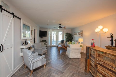 Condominio en alquiler en New Smyrna Beach, Florida, 2 dormitorios, 156.17 m2 № 1866657 - foto 2