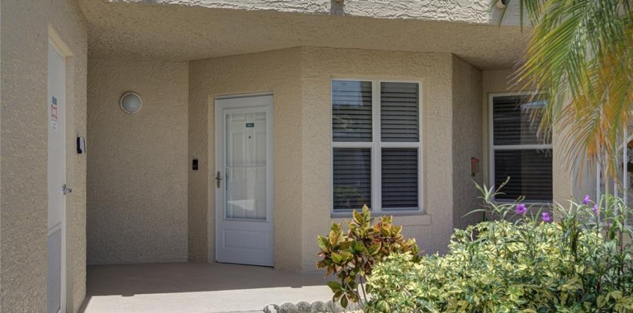 Condo à New Smyrna Beach, Floride, 2 chambres № 1866657