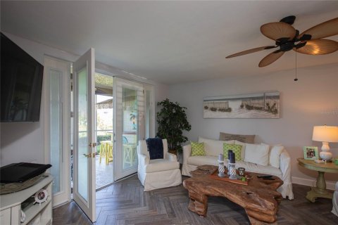 Condominio en alquiler en New Smyrna Beach, Florida, 2 dormitorios, 156.17 m2 № 1866657 - foto 7