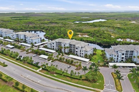 Condo à Punta Gorda, Floride, 2 chambres  № 2107649