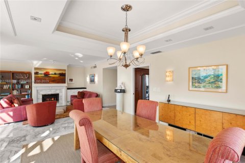 Condo in Coral Gables, Florida, 3 bedrooms  № 1830233 - photo 10