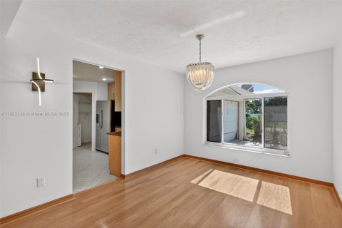 House in Port St. Lucie, Florida 3 bedrooms, 147.53 sq.m. № 2018856 - photo 7