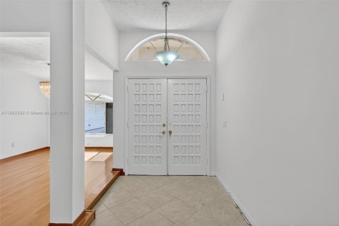 House in Port St. Lucie, Florida 3 bedrooms, 147.53 sq.m. № 2018856 - photo 3