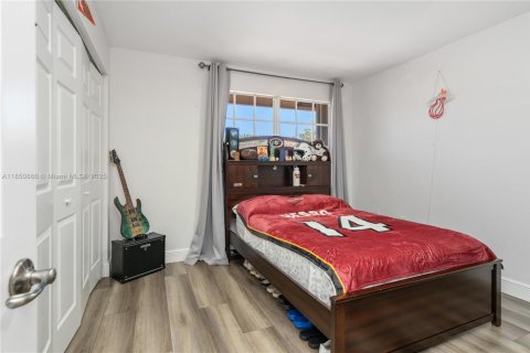 Villa ou maison à vendre à Miramar, Floride: 4 chambres, 274.34 m2 № 1964864 - photo 30