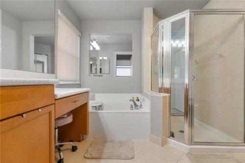 Villa ou maison à vendre à Miramar, Floride: 4 chambres, 274.34 m2 № 1964864 - photo 23