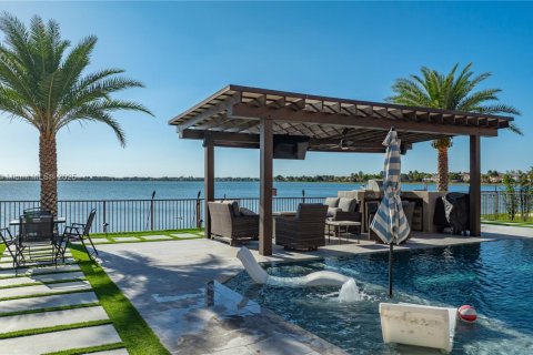 Villa ou maison à vendre à Miramar, Floride: 4 chambres, 274.34 m2 № 1964864 - photo 14