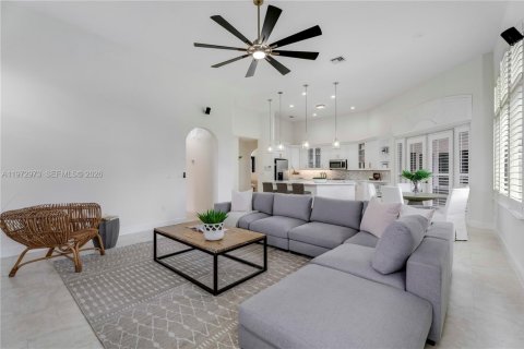 Villa ou maison à vendre à Palmetto Bay, Floride: 4 chambres, 350.33 m2 № 2042107 - photo 25