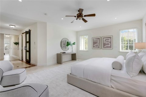 Villa ou maison à vendre à Palmetto Bay, Floride: 4 chambres, 350.33 m2 № 2042107 - photo 30