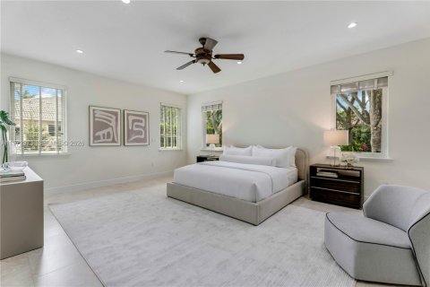 Villa ou maison à vendre à Palmetto Bay, Floride: 4 chambres, 350.33 m2 № 2042107 - photo 27