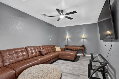 Appartement à louer à Poinciana, Floride: 2 chambres, 65.03 m2 № 2209923 - photo 5