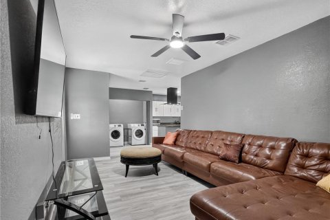 Appartement à louer à Poinciana, Floride: 2 chambres, 65.03 m2 № 2209923 - photo 6