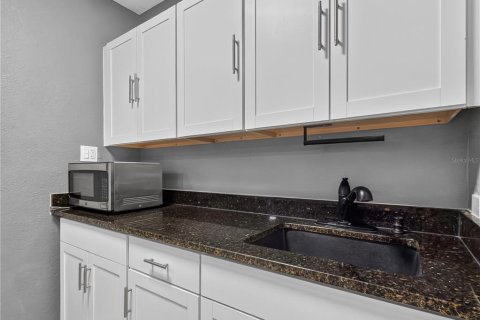 Appartement à louer à Poinciana, Floride: 2 chambres, 65.03 m2 № 2209923 - photo 11