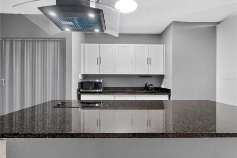 Appartement à louer à Poinciana, Floride: 2 chambres, 65.03 m2 № 2209923 - photo 13