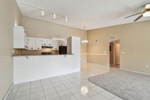 Copropriété à vendre à Palm Harbor, Floride: 2 chambres, 99.41 m2 № 1773887 - photo 4