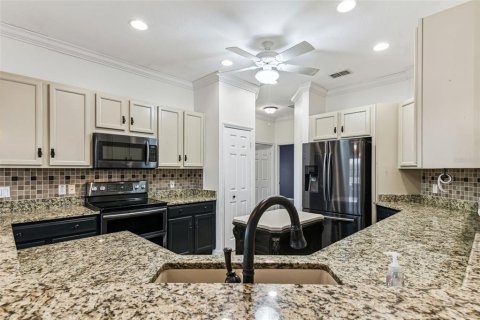 Casa en venta en Kissimmee, Florida, 3 dormitorios, 250.46 m2 № 1679842 - foto 13