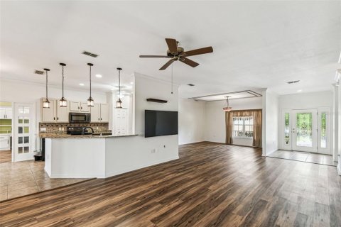 Casa en venta en Kissimmee, Florida, 3 dormitorios, 250.46 m2 № 1679842 - foto 11